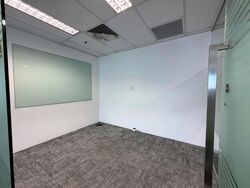 Oue Downtown (D1), Office #547800411